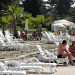 With A Parking Space - 20631 Πανσιόν 3*