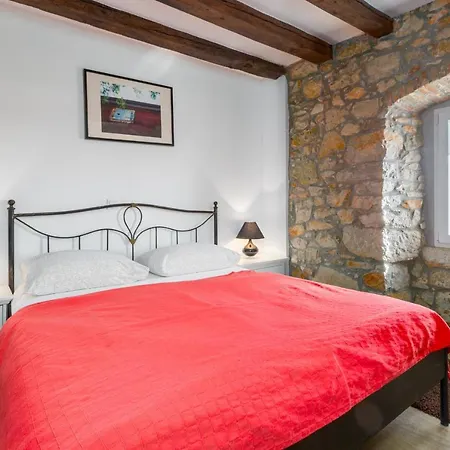 With A Parking Space - 20631 Affittacamere Porec