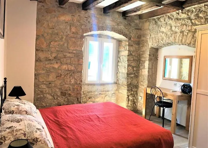 Πανσιόν With A Parking Space - 20631 3*