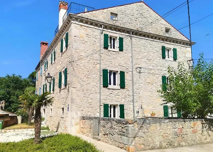 Penzion With A Parking Space - 20631 Poreč